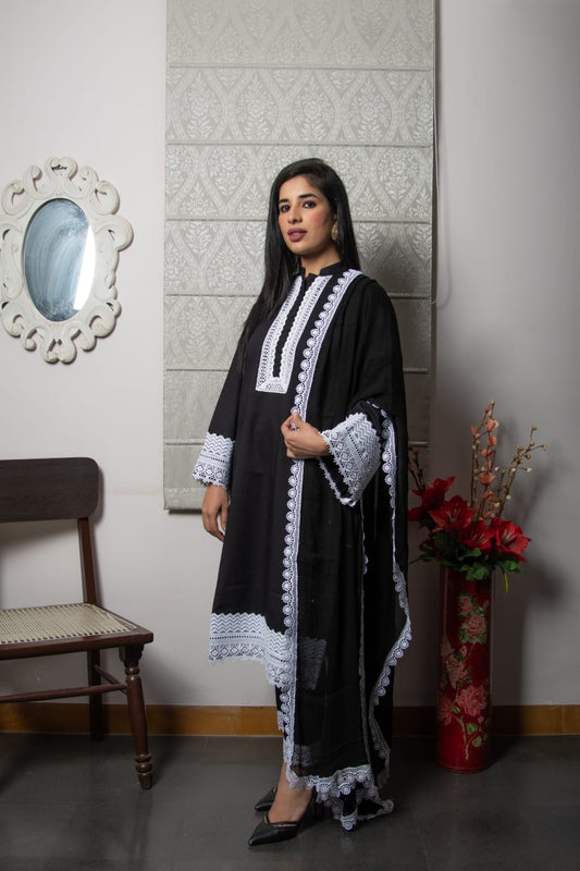 Midnight Black Square Lace Cotton Suit